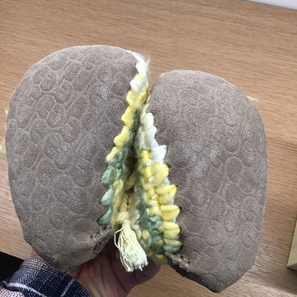 Infant UGG Crochet bootie